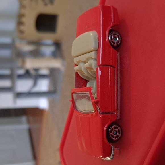 Vintage Candy 🍎 Apple Red Ford Convertible Mustang. - Picture 2 of 5